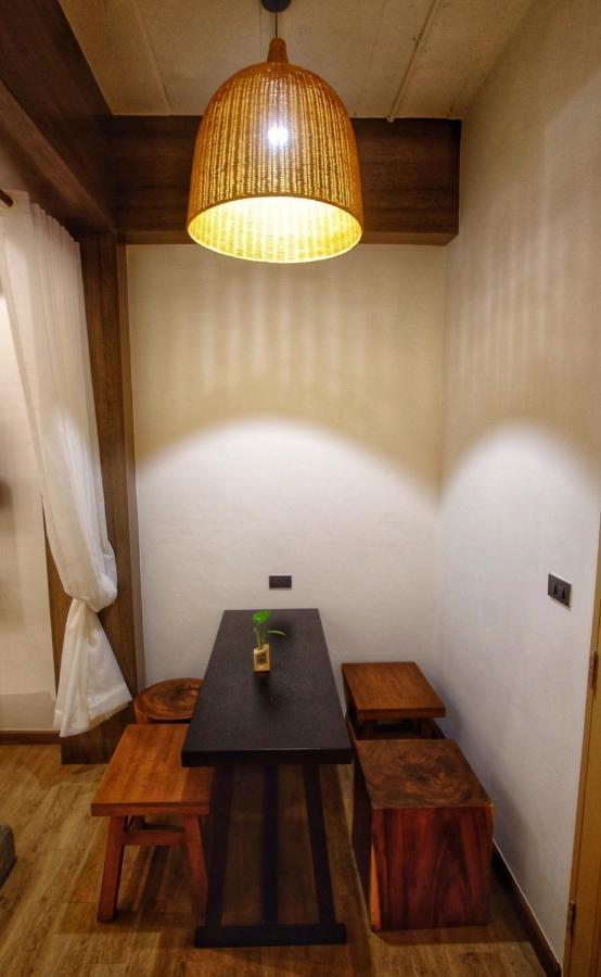 Krung Boutique Hotel Bangkok Bagian luar foto