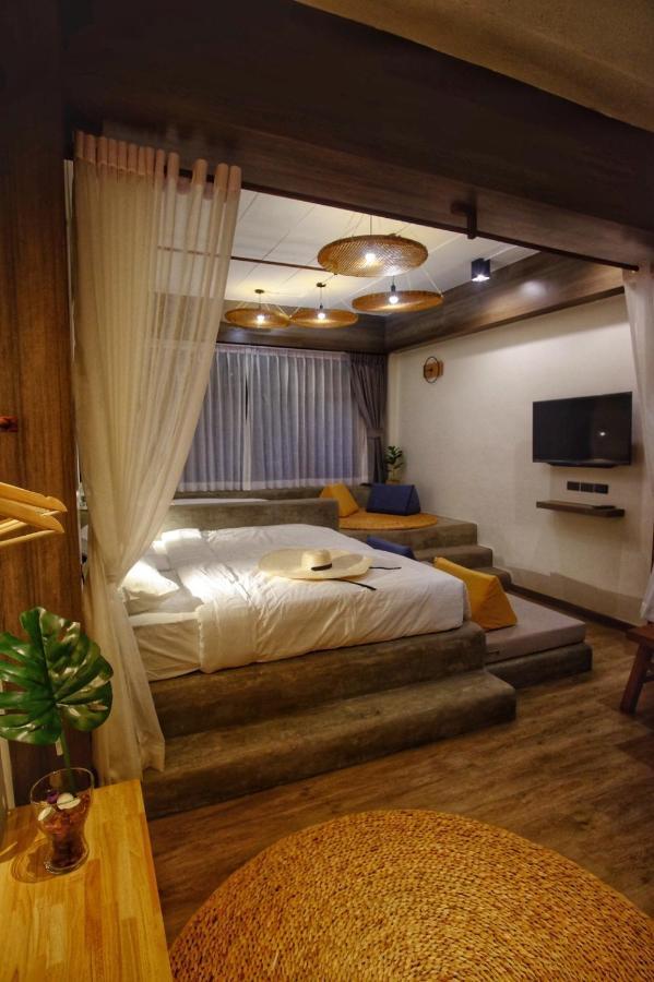 Krung Boutique Hotel Bangkok Bagian luar foto