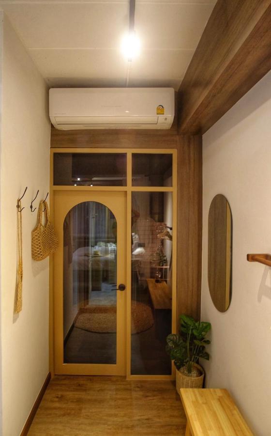 Krung Boutique Hotel Bangkok Bagian luar foto