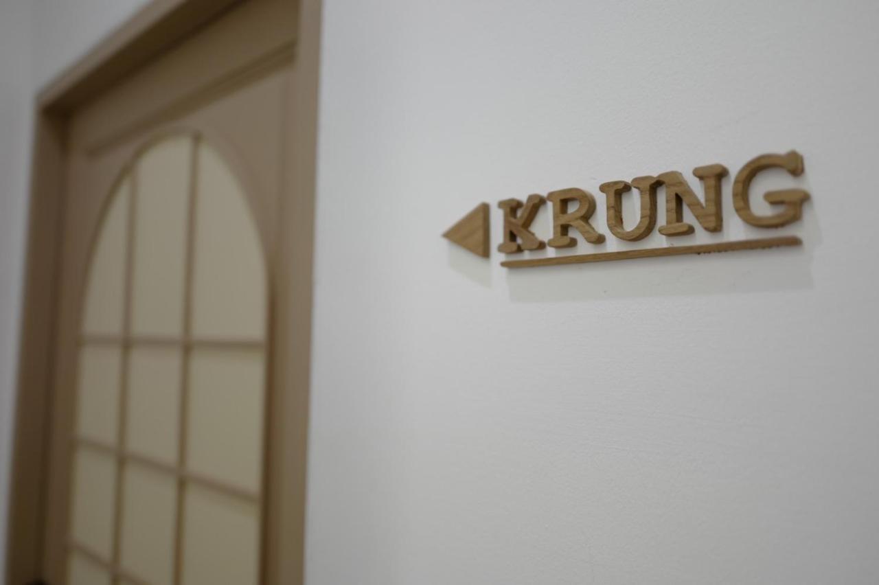 Krung Boutique Hotel Bangkok Bagian luar foto