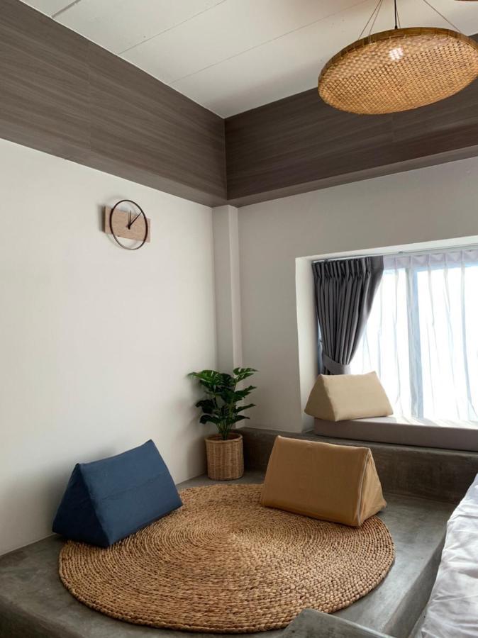 Krung Boutique Hotel Bangkok Bagian luar foto