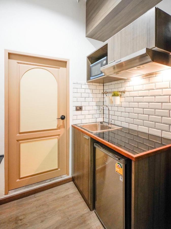 Krung Boutique Hotel Bangkok Bagian luar foto