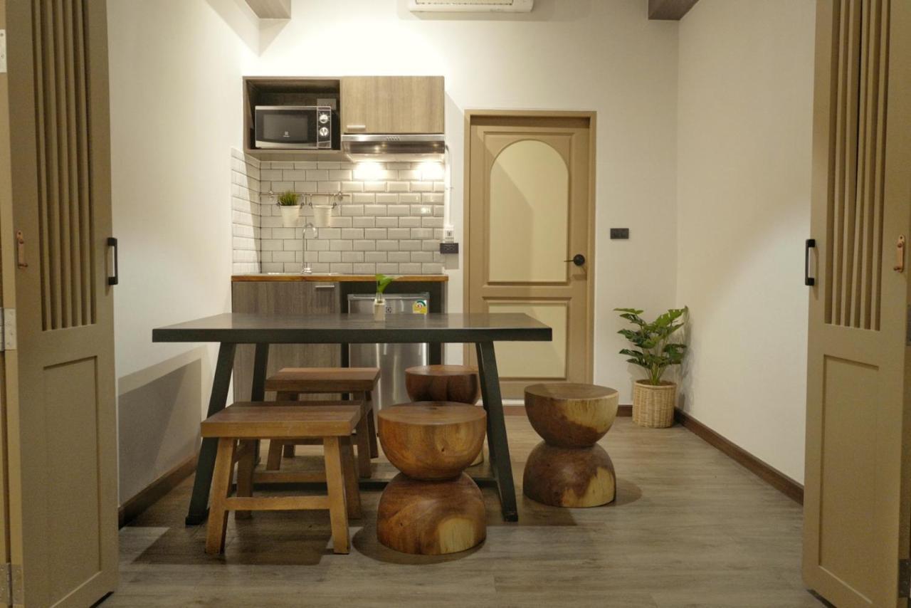 Krung Boutique Hotel Bangkok Bagian luar foto