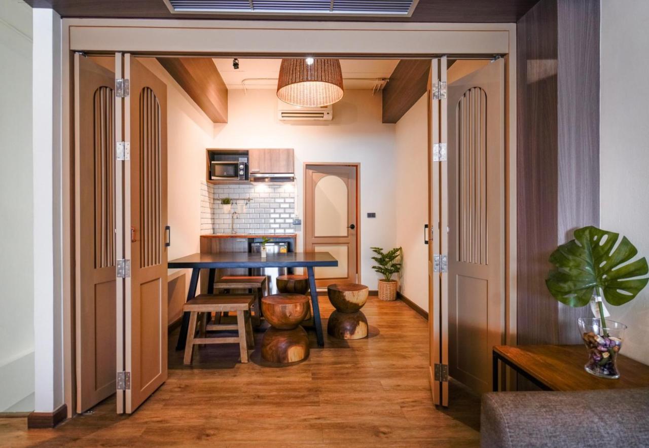 Krung Boutique Hotel Bangkok Bagian luar foto