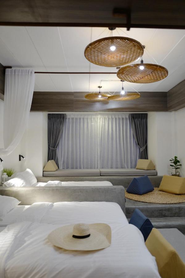 Krung Boutique Hotel Bangkok Bagian luar foto